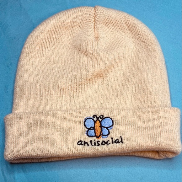 The Artist Collective Antisocial Butterfly Knit Beanie Women’s - Picture 1 of 7